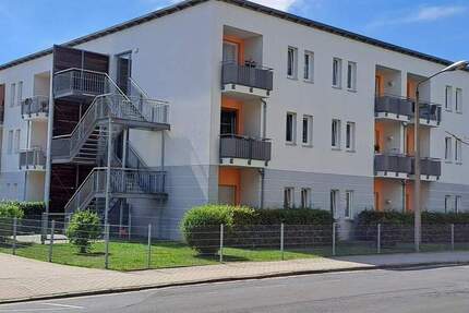 Wohnung Riesa Gröba - 2 Zimmer, 36 m&sup2;, 293&euro; | Angebot:26108079