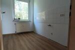 Etagenwohnung Schkopau - 3 Zimmer, 65 m&sup2;, 375&euro; | Angebot:25854876