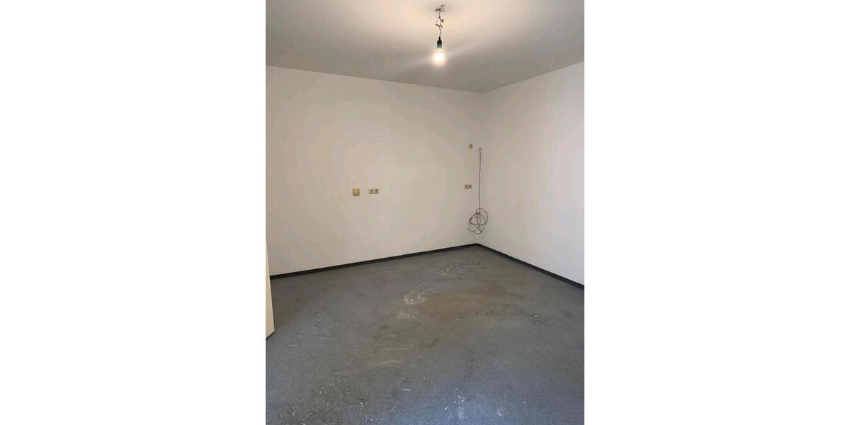 Maisonettenwohnung Hameln - 5 Zimmer, 117 m&sup2;, 1.150&euro; | Angebot:26558046