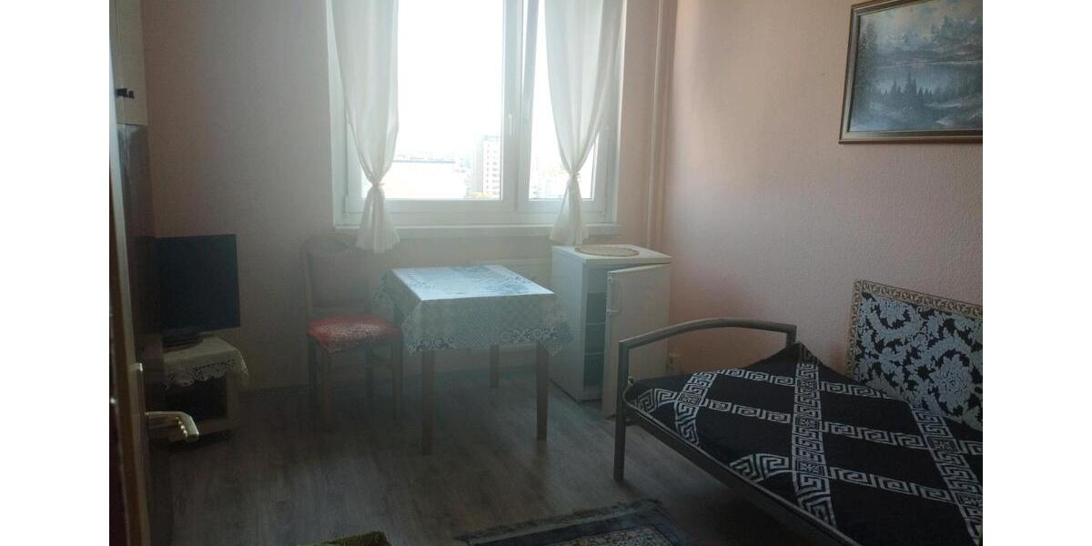 Etagenwohnung Berlin Marzahn-Hellersdorf - 1 Zimmer, 23 m&sup2;, 480&euro; | Angebot:26611544