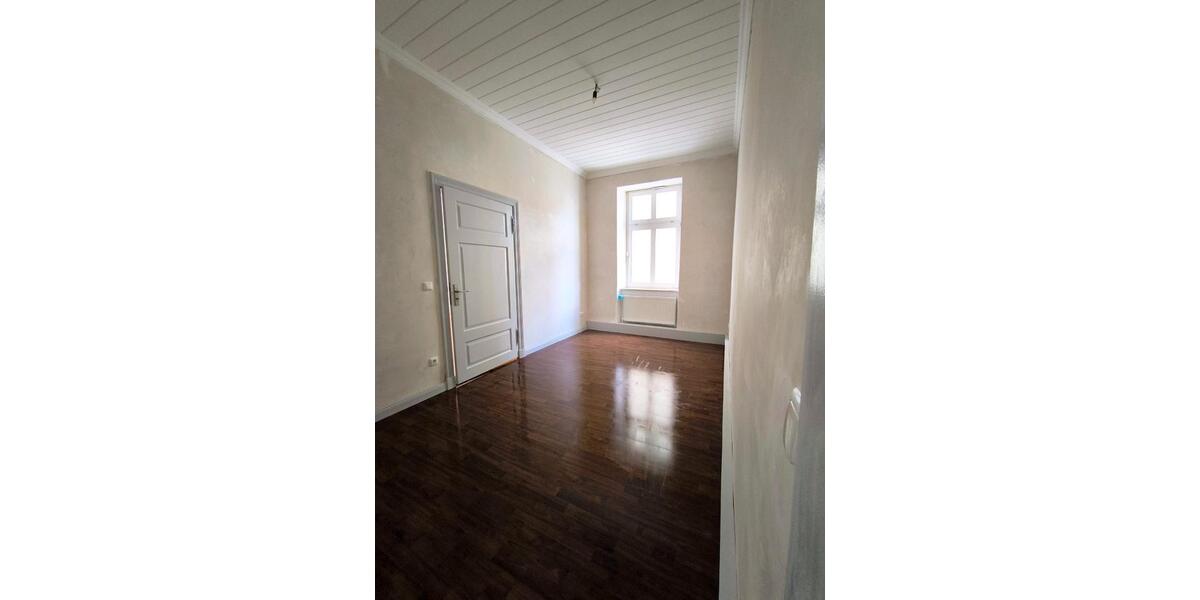 Hochparterre Ludwigslust - 3 Zimmer, 82 m&sup2;, 656&euro; | Angebot:25219510