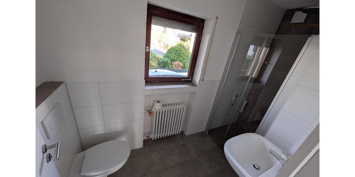 Etagenwohnung Teningen - 6 Zimmer, 2.076&euro; | Angebot:23635265