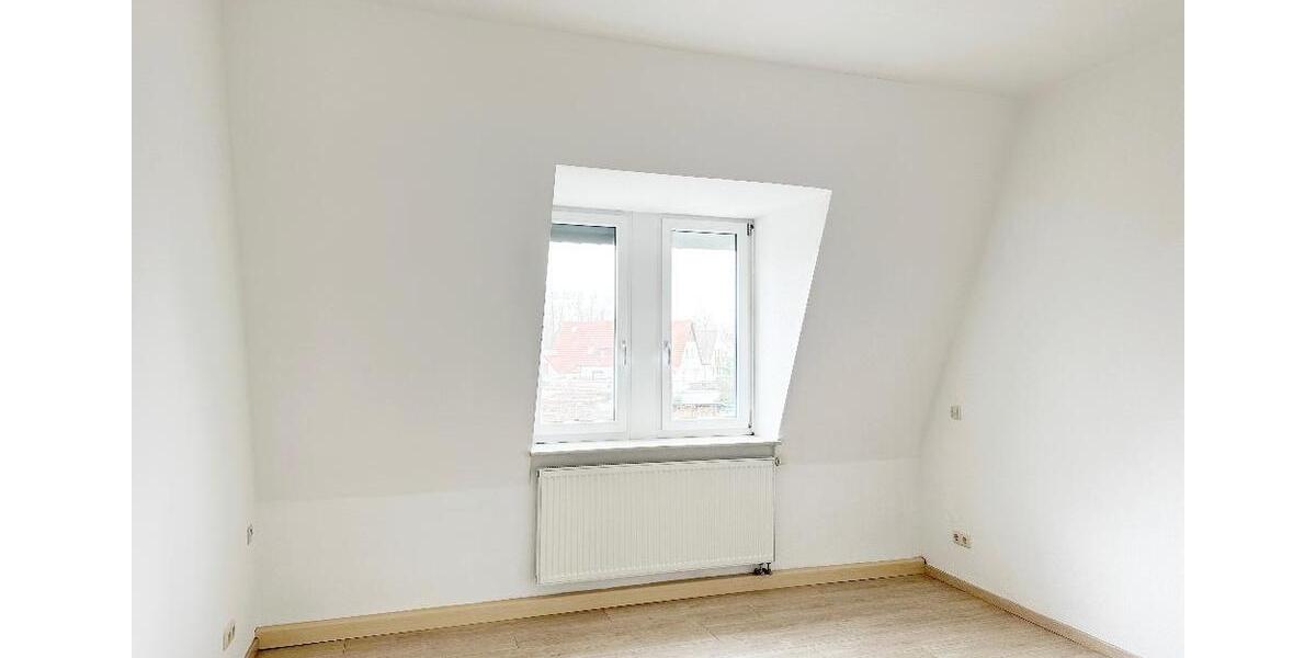 Etagenwohnung Nünchritz - 4 Zimmer, 94 m&sup2;, 625&euro; | Angebot:25979087