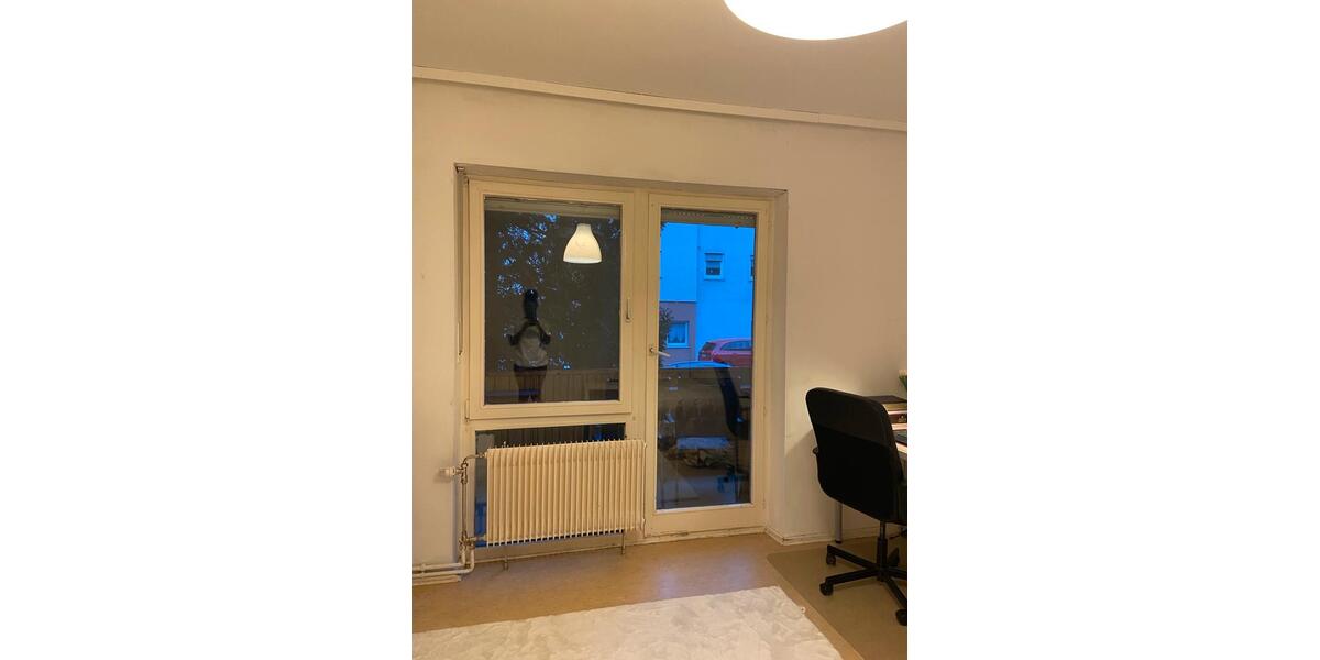 Erdgeschoßwohnung Schweinfurt Gartenstadt - 18 Zimmer, 18 m&sup2;, 440&euro; | Angebot:26528746
