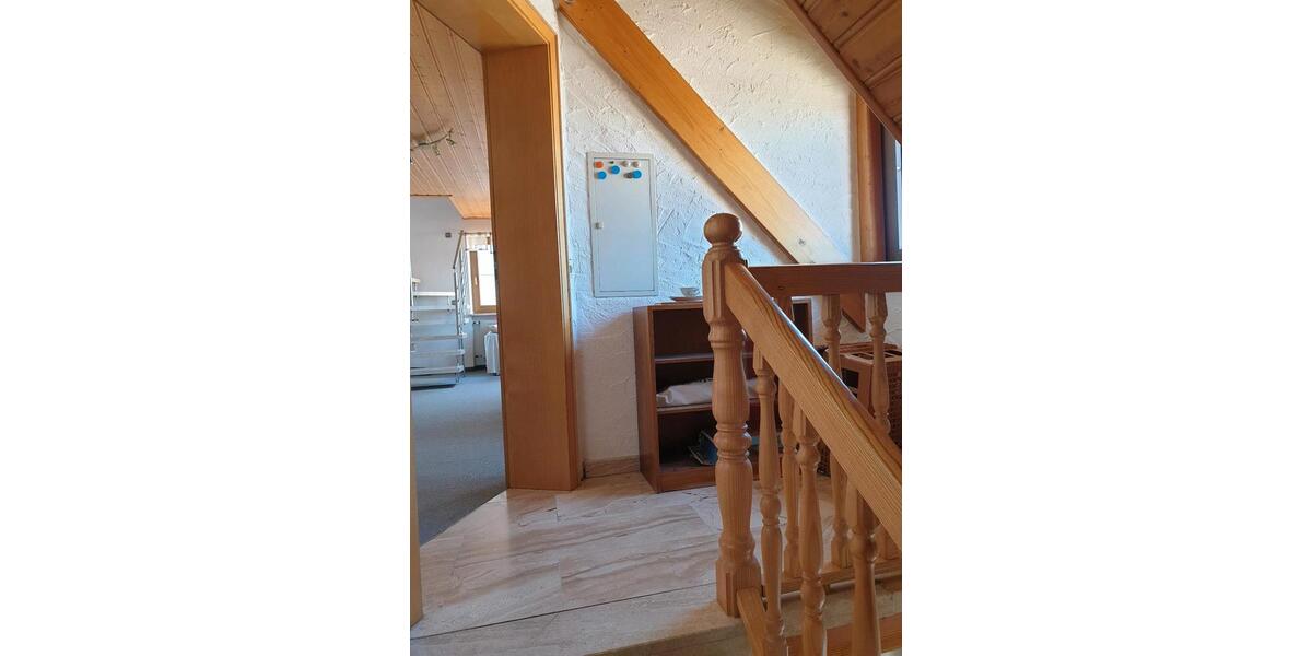 Neu renovierte 5 Zimmer Wohnung Mietshaus Mietwohnung 6 zimmer