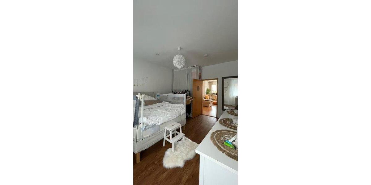 Etagenwohnung Gelnhausen - 3 Zimmer, 75 m&sup2;, 850&euro; | Angebot:26687548