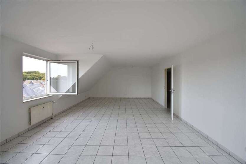 Wohnung zum Mieten in Voerde (Niederrhein) 450 € 54 m²