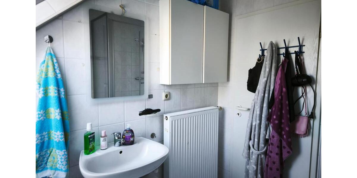 Dachgeschoßwohnung Minden Kuhlenkamp - 3 Zimmer, 88 m&sup2;, 610&euro; | Angebot:26393293