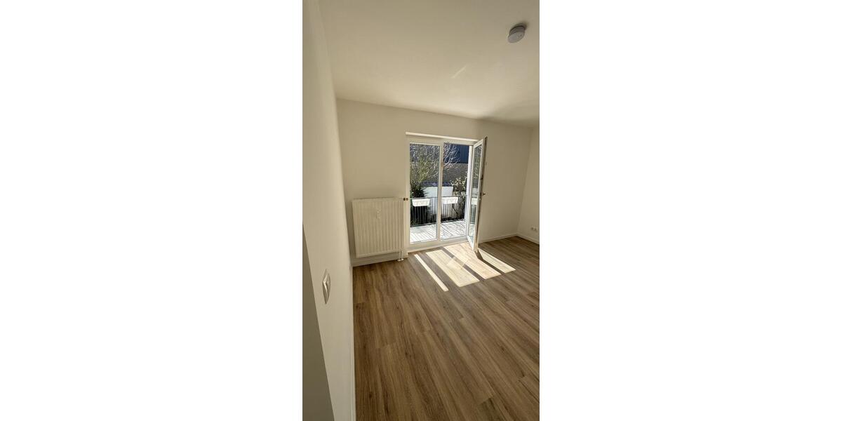 Etagenwohnung Straubing - 3 Zimmer, 68 m&sup2;, 1.000&euro; | Angebot:26287896