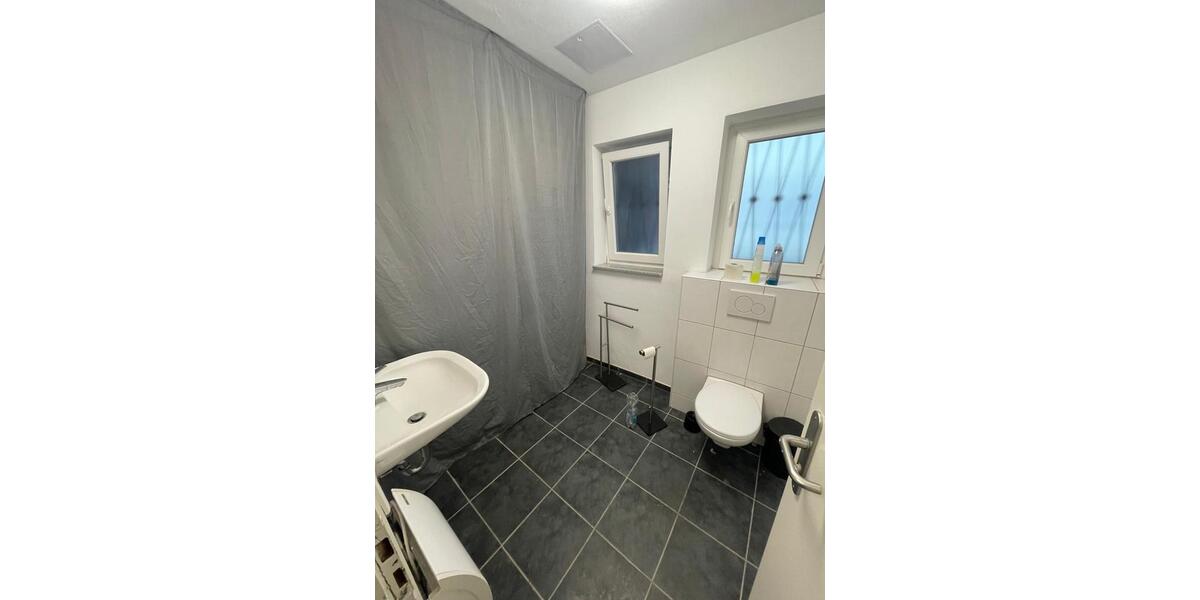 Gewerbeobjekt Oberstenfeld - 1.300&euro; | Angebot:26185804