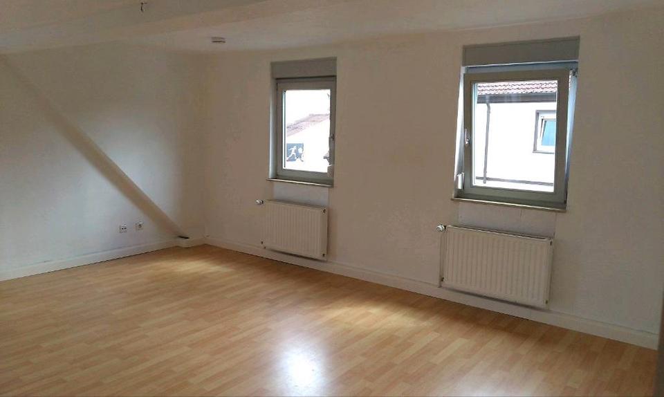 Dachgeschoßwohnung Michelstadt - 4.5 Zimmer, 108 m&sup2;, 860&euro; | Angebot:26592067