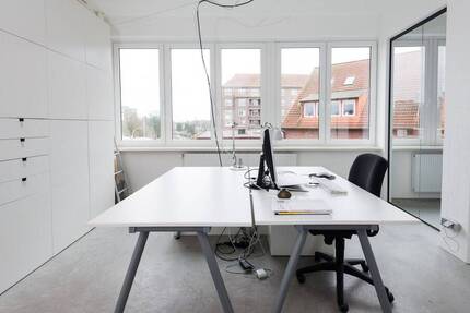 Büro- und Kreativflächen in der Loftstation in HH-Hasselbrook (2 Min zur S111) - All-in-Miete