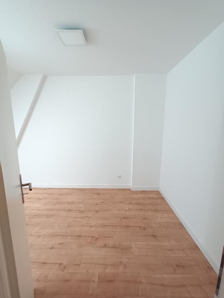 A23 Freies WG Zimmer ab 01.10. in Leipizg am Volkspark!