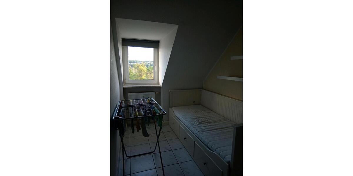 Wohnen auf Zeit Würzburg Frauenland - 1 Zimmer, 10 m&sup2;, 250&euro; | Angebot:25165763
