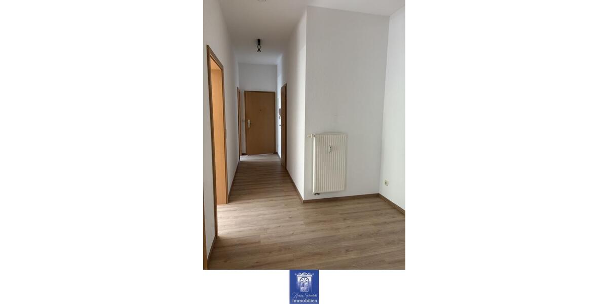 Etagenwohnung Freital - 2 Zimmer, 53 m&sup2;, 450&euro; | Angebot:26679952