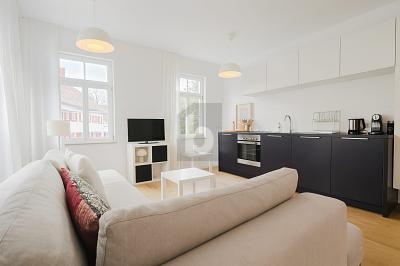 MÖBLIERT IN TOP LAGE 2 zimmer