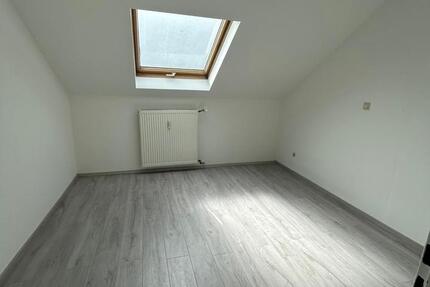 Wohnung Balingen - 2 Zimmer, 65 m&sup2;, 700&euro; | Angebot:26044417