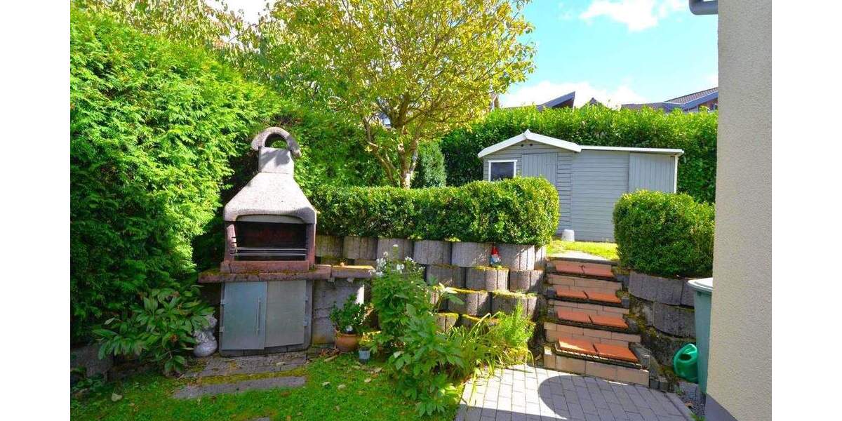 Doppelhaushälfte Gerolstein - 5 Zimmer, 112 m&sup2;, 1.300&euro; | Angebot:24632152