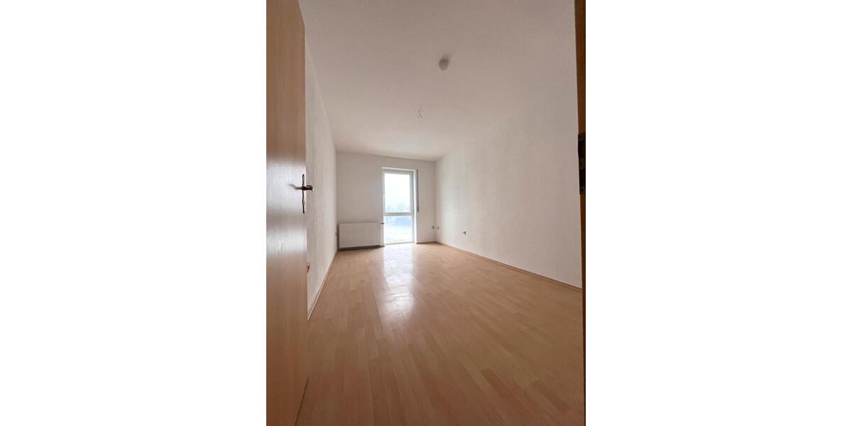 Etagenwohnung Bad Neustadt an der Saale - 3 Zimmer, 94 m&sup2;, 843&euro; | Angebot:24691130