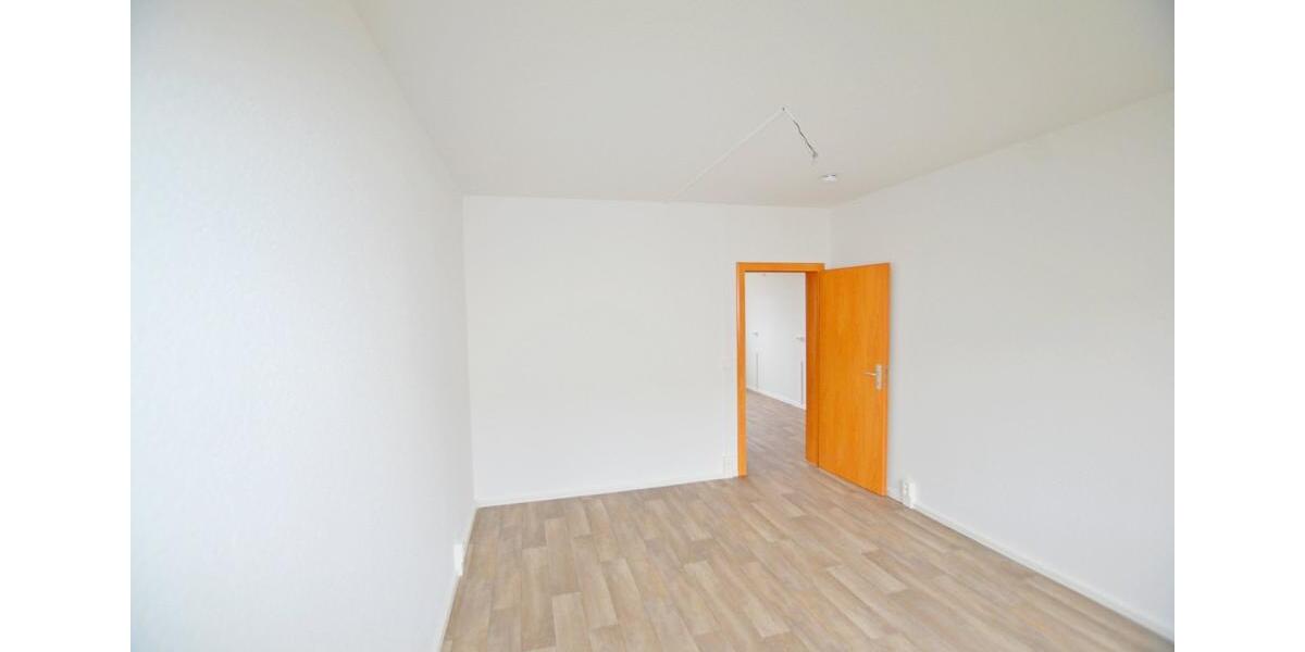 Erdgeschoßwohnung Sangerhausen - 3 Zimmer, 61 m&sup2;, 376&euro; | Angebot:26381103