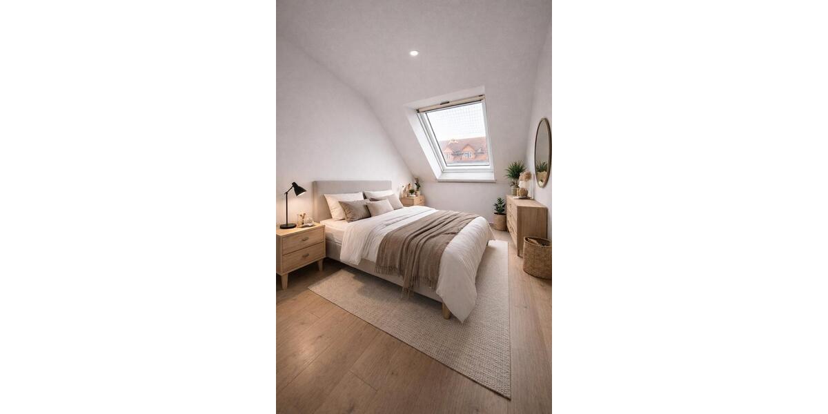 Dachgeschoßwohnung Sulzfeld - 2.5 Zimmer, 61 m&sup2;, 857&euro; | Angebot:26646743