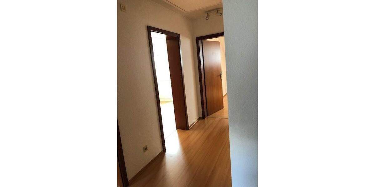 Etagenwohnung Coburg - 3 Zimmer, 73 m&sup2;, 735&euro; | Angebot:24874230