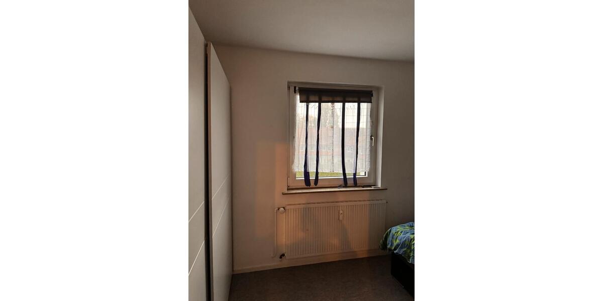 Dachgeschoßwohnung Springe - 4 Zimmer, 74 m&sup2;, 650&euro; | Angebot:27600227