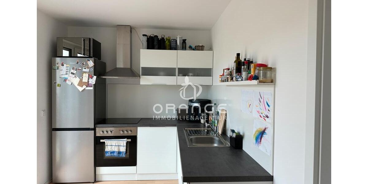 ***Südbalkon und Einbauküche*** 3 zimmer