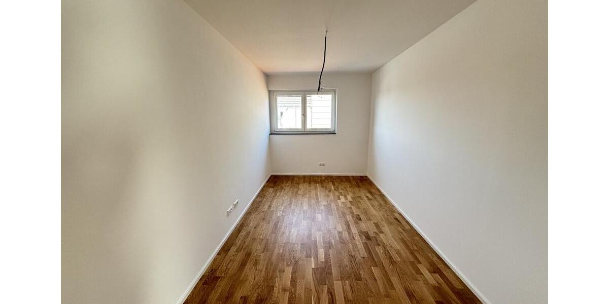 Dachgeschoßwohnung Ulm Söflingen - 3 Zimmer, 115 m&sup2;, 1.730&euro; | Angebot:25881294