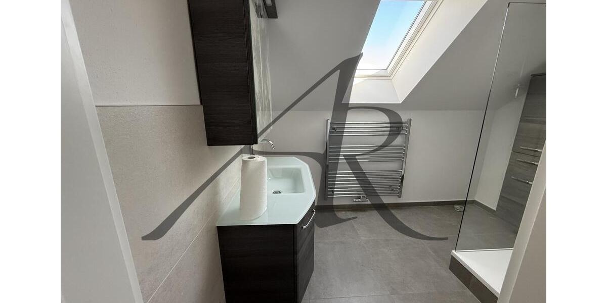 Etagenwohnung Tangerhütte - 3 Zimmer, 80 m&sup2;, 630&euro; | Angebot:23471110