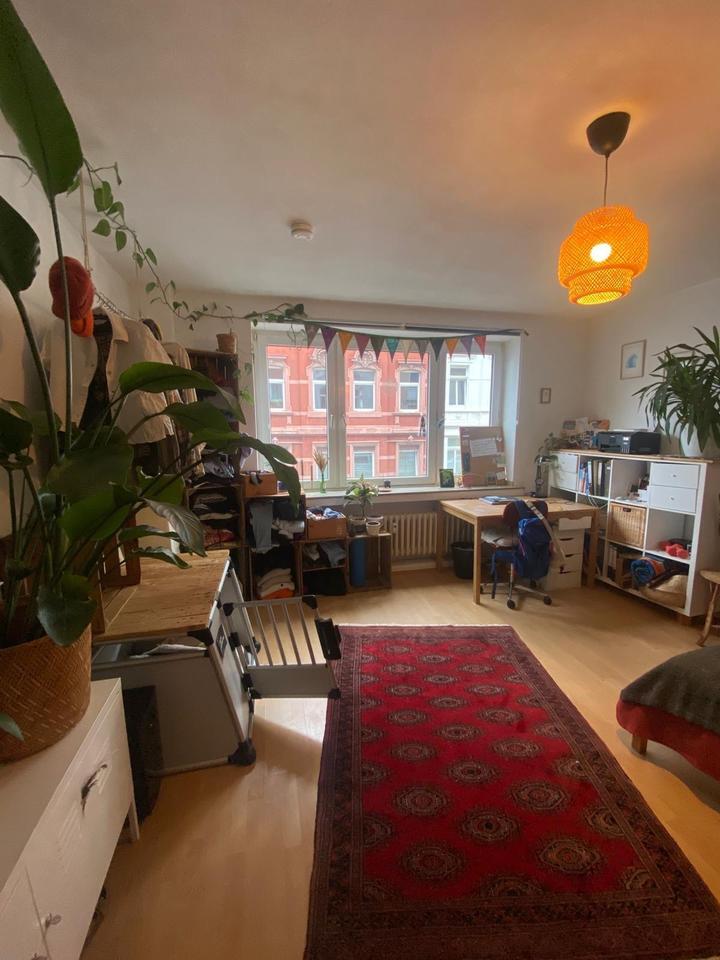Großes WG Zimmer in liebevoller 3erWG im Frankenberger Viertel
