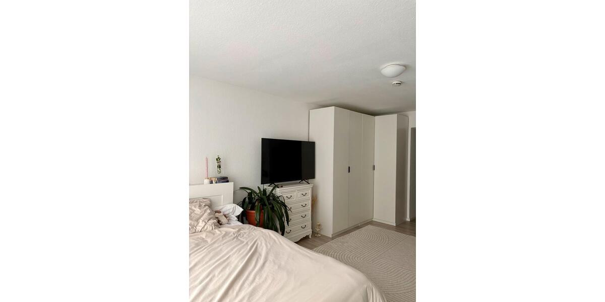 Etagenwohnung Bremen - 1 Zimmer, 33 m&sup2;, 730&euro; | Angebot:26567312