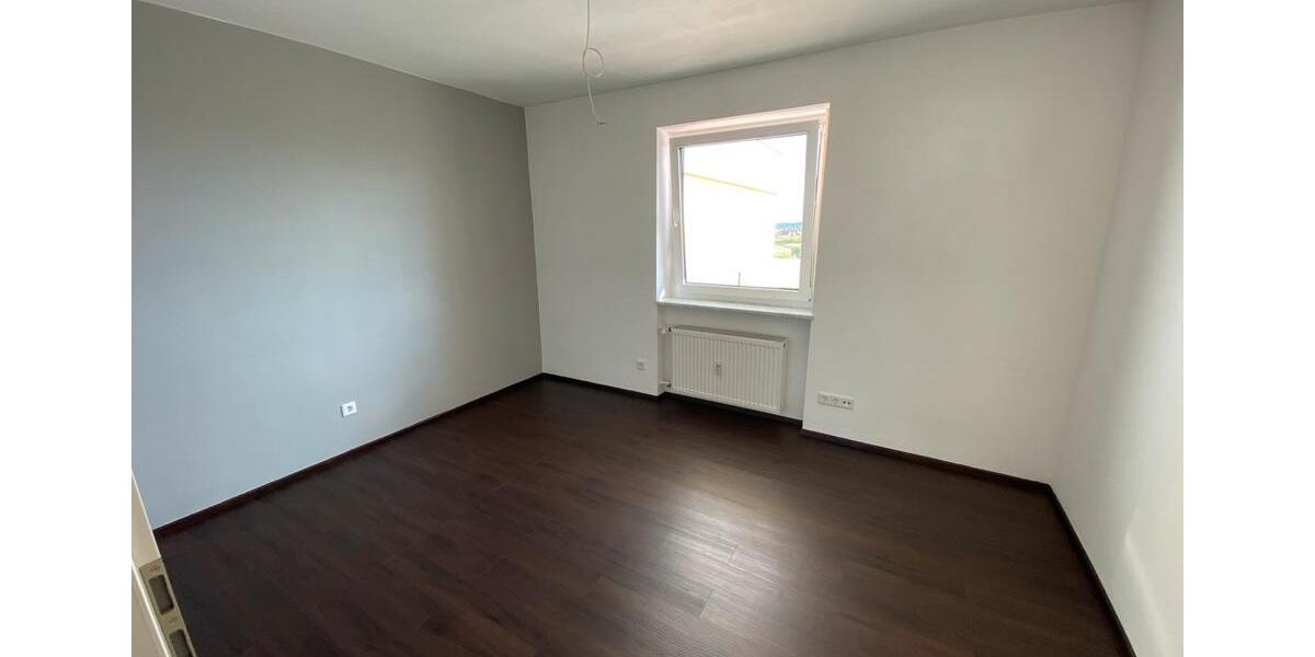 Loft - Studio - Atelier Neutraubling - 3 Zimmer, 77 m&sup2;, 999&euro; | Angebot:26238964