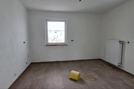 Wohnung Unterneukirchen - 5 Zimmer, 132 m&sup2;, 1.700&euro; | Angebot:25857758