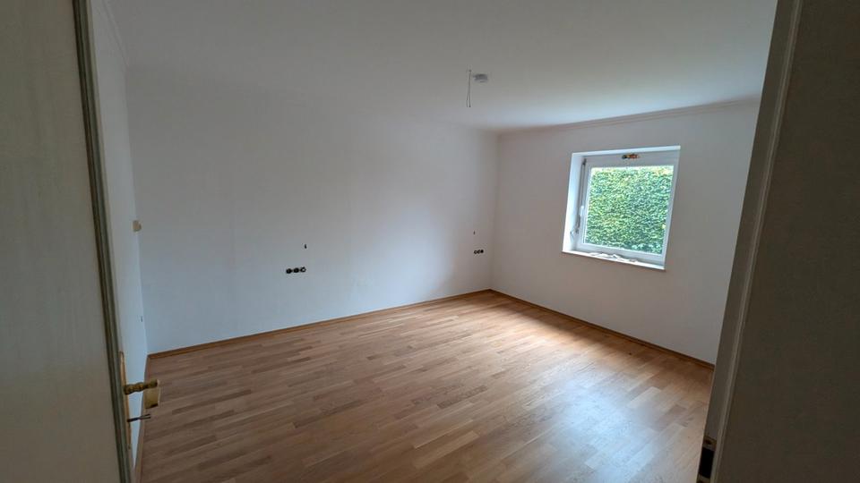 Erdgeschoßwohnung Bad Wörishofen - 5 Zimmer, 140 m&sup2;, 1.450&euro; | Angebot:26653311