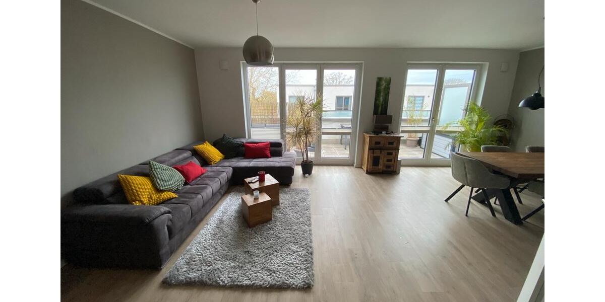 Dachgeschoßwohnung Uetersen - 3 Zimmer, 83 m&sup2;, 1.320&euro; | Angebot:26690586