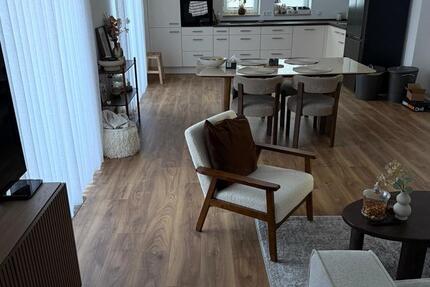 Wohnung Treuchtlingen - 3 Zimmer, 76 m&sup2;, 900&euro; | Angebot:24887379