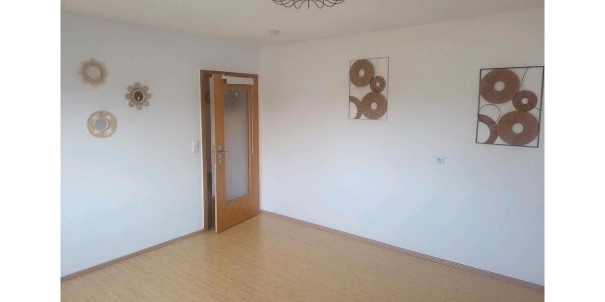 Etagenwohnung Herzogenaurach - 3 Zimmer, 92 m&sup2;, 1.100&euro; | Angebot:26461574