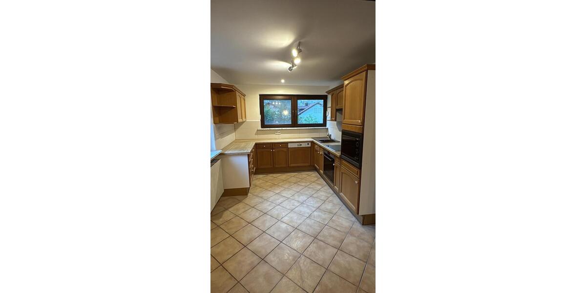 Erdgeschoßwohnung Weikersheim - 2.5 Zimmer, 68 m&sup2;, 700&euro; | Angebot:26414246