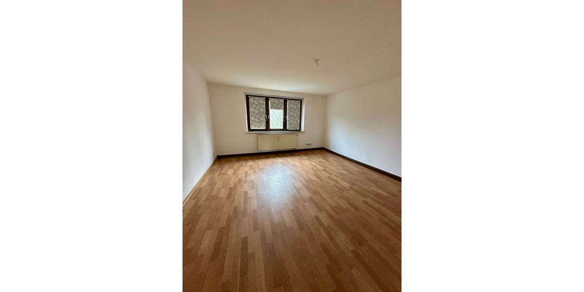 Etagenwohnung Lutherstadt Eisleben Polleben - 4 Zimmer, 86 m&sup2;, 520&euro; | Angebot:27198639