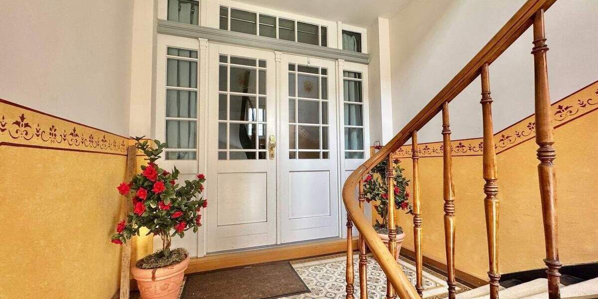 Etagenwohnung Stuttgart Mitte - 5 Zimmer, 130 m&sup2;, 2.340&euro; | Angebot:24453424