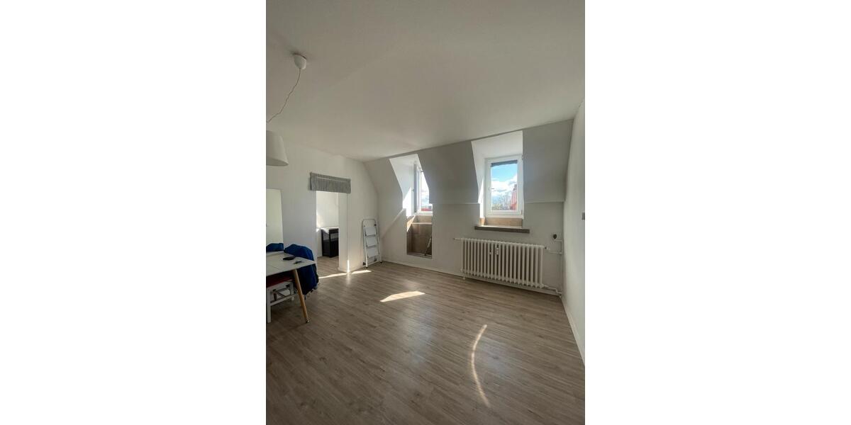 Dachgeschoßwohnung Göttingen Oststadt - 1 Zimmer, 27 m&sup2;, 550&euro; | Angebot:26226949