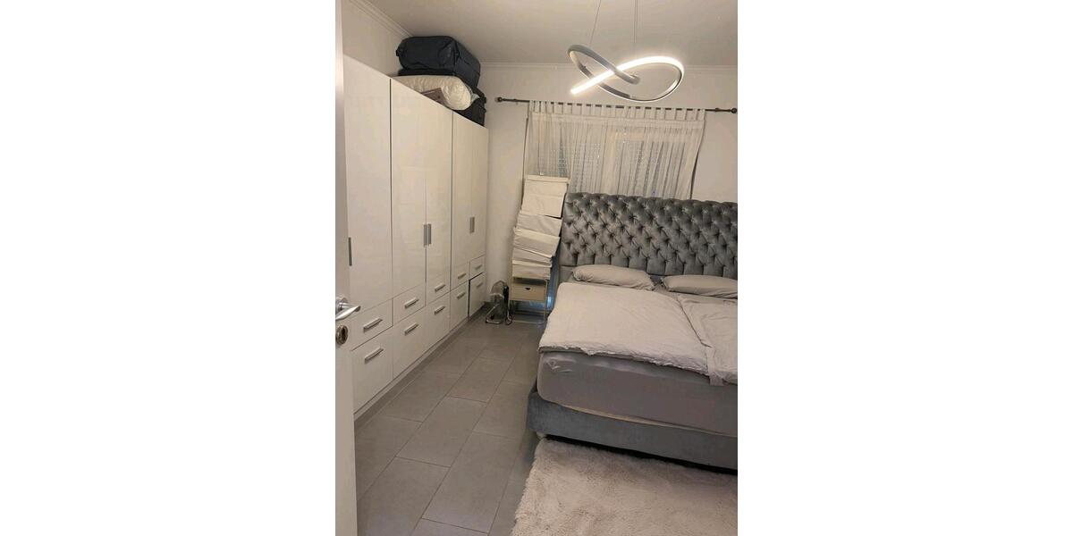 Etagenwohnung Göppingen Bruckwasen - 4 Zimmer, 103 m&sup2;, 1.300&euro; | Angebot:25934851