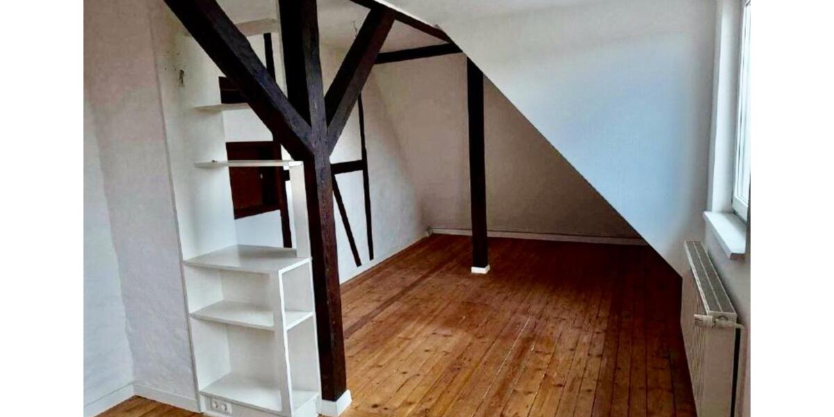Dachgeschoßwohnung Sonnenstein - 2 Zimmer, 58 m&sup2;, 319&euro; | Angebot:26593529