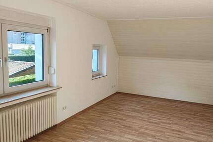 Wohnung Leopoldshöhe Schuckenbaum - 3 Zimmer, 65 m&sup2;, 450&euro; | Angebot:25245449