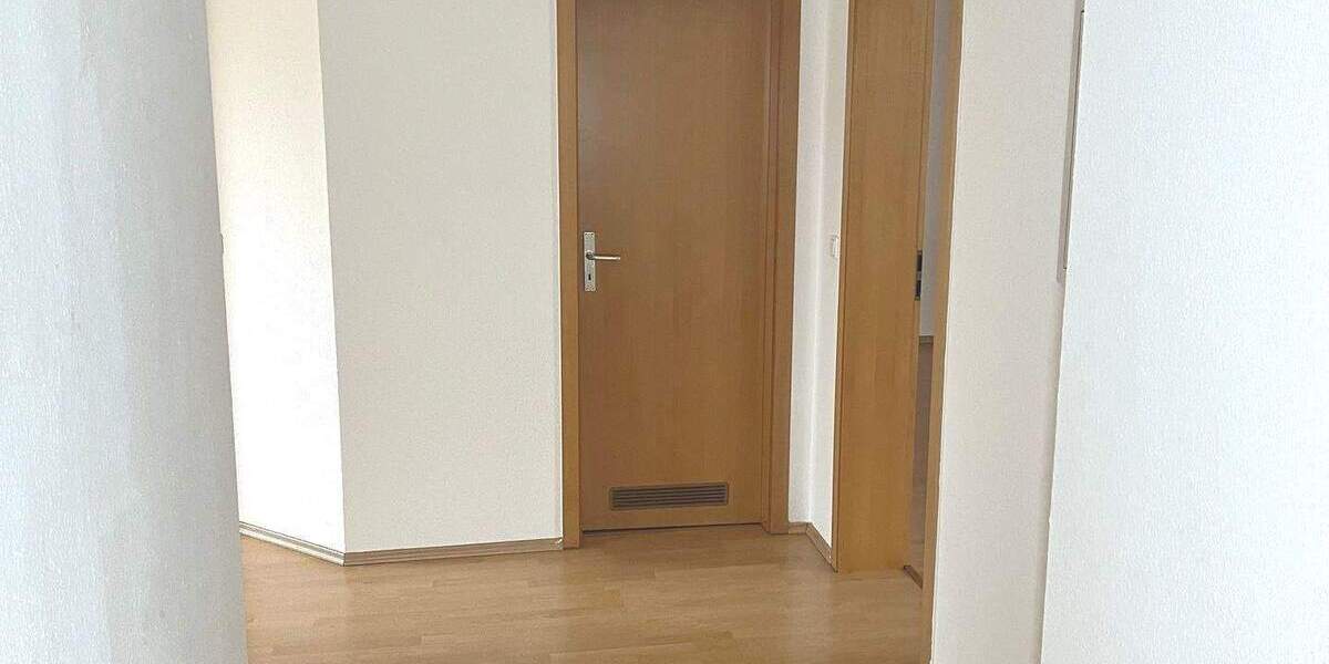Etagenwohnung Erfurt Krämpfervorstadt - 3 Zimmer, 95 m&sup2;, 810&euro; | Angebot:26643713