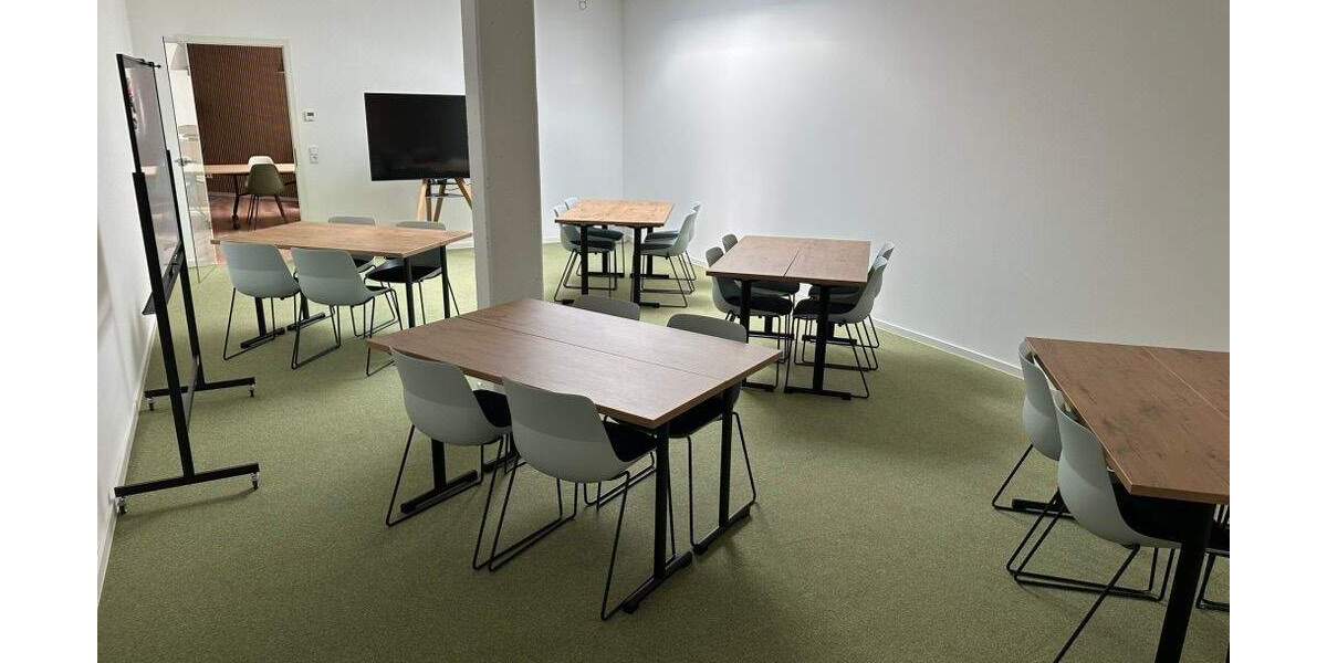 Rivvers Schmitten - Flexibles, möbliertes Büro 2 AP im Grünen zimmer