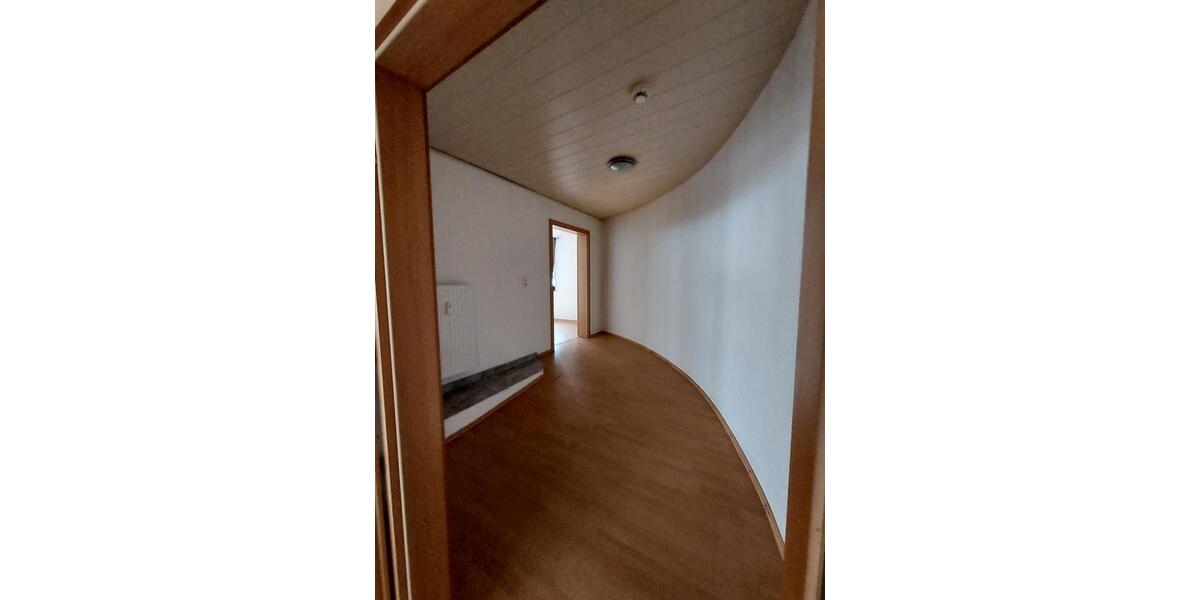 Etagenwohnung Göppingen - 2 Zimmer, 113 m&sup2;, 870&euro; | Angebot:24862532