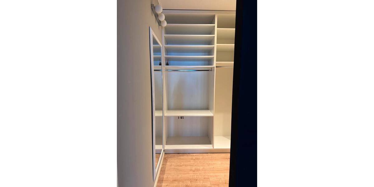 Penthouse-Wohnung – Wohnen oder Gewerbe (BüroBeauty) zimmer