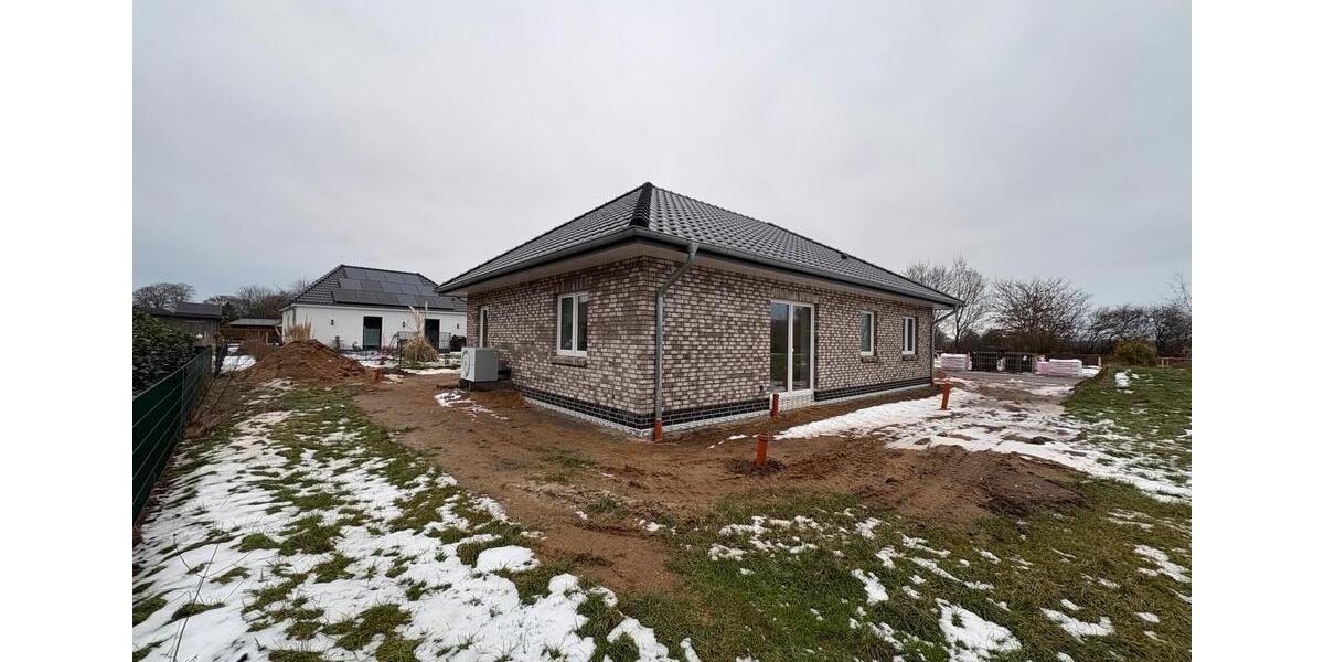 Bungalow Delve - 3 Zimmer, 100 m&sup2;, 1.225&euro; | Angebot:24864699